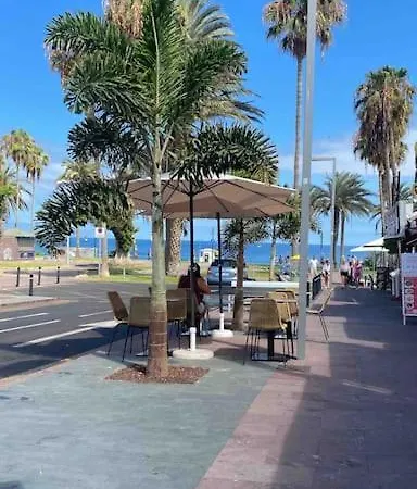 Delizioso Olympia A Playa De Americas Appartement